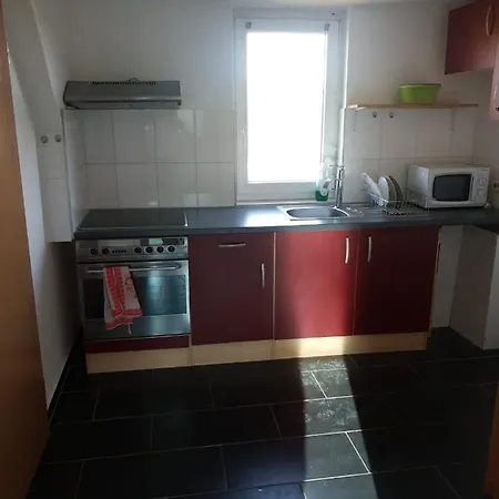 Apartment Ferienwohnung - 4 Zimmer - Troeglitz/Elsteraue *